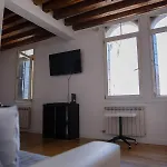 Lejlighed San Maurizio